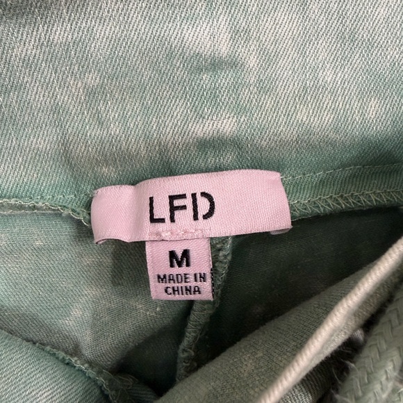 VICI Collection LFD Dusty Green Sula Lace Up Pants Sz M NWOT - Picture 3 of 4